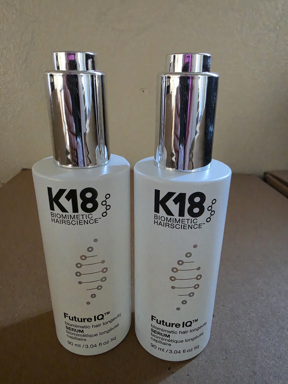 Future IQ Biomimetic Hairscience Serum – White